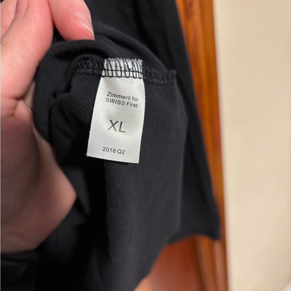 Men’s Black Zimmerli x SWISS Long Sleeve Shirt - Picture 3 of 4